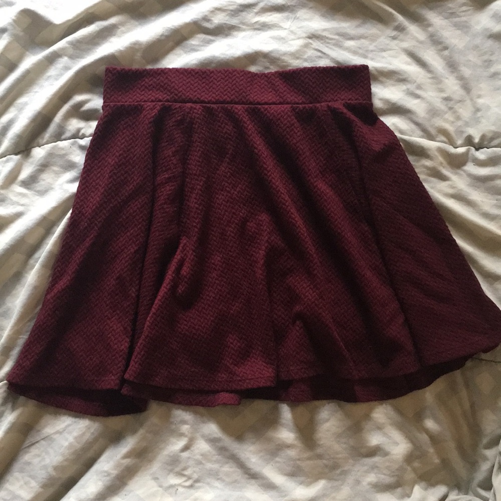 Burgundy skirt, medium